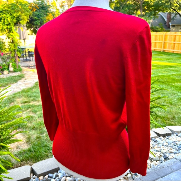 White House Black Market Red Cardigan Sweater - Picture 4 of 14